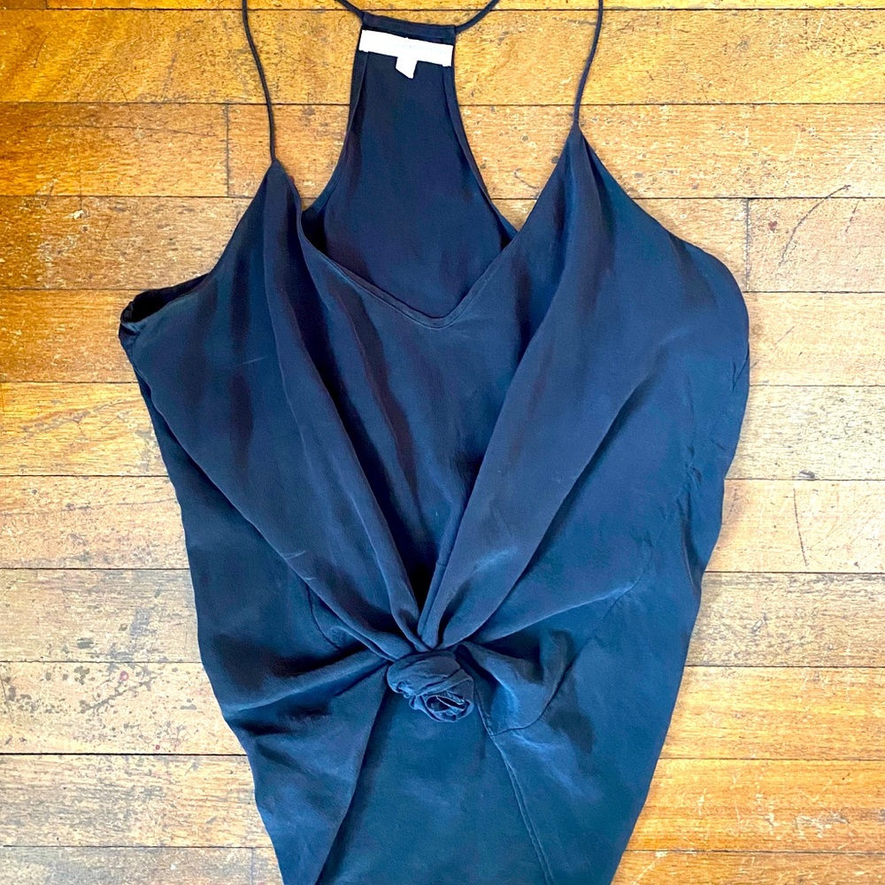 Black knot tank top